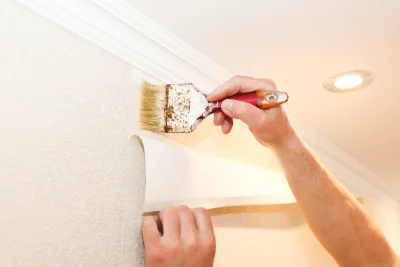 Pose de papier peint à Saint-Cibard — revêtements muraux et toiles de verre